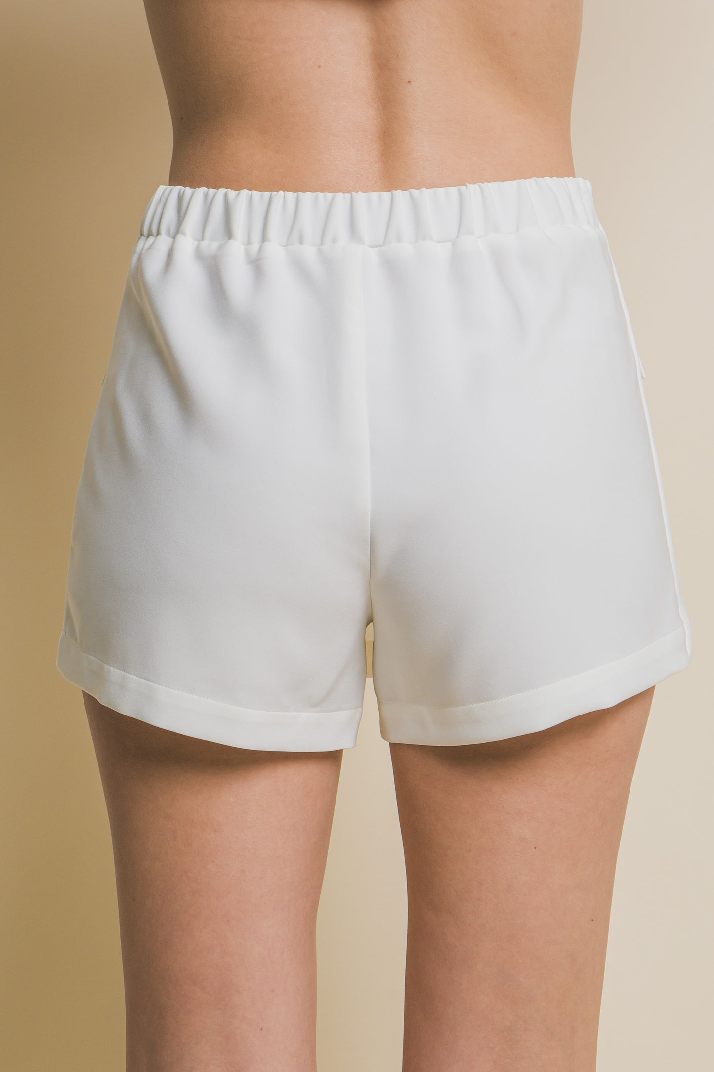 Vertigo Skorts With Cargo Pockets - White