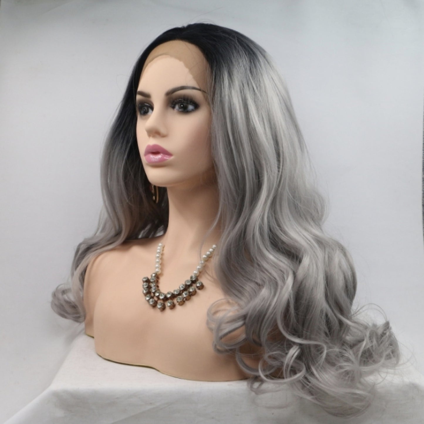 Gretta 13*3" Lace Front Wigs Synthetic Long Wavy 24" 130% Density