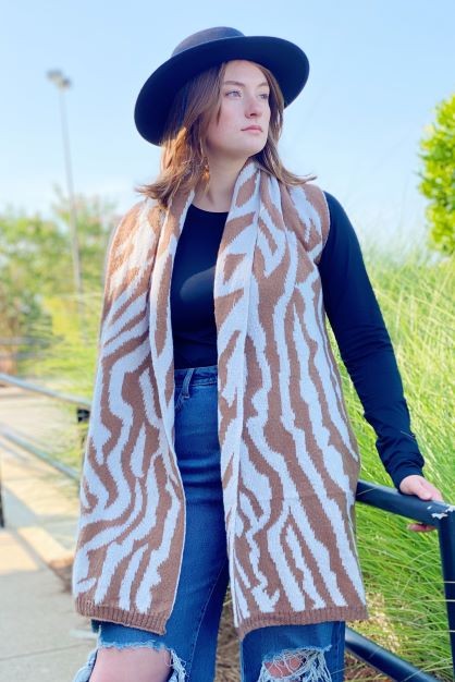 Fari Print Cozy Scarf