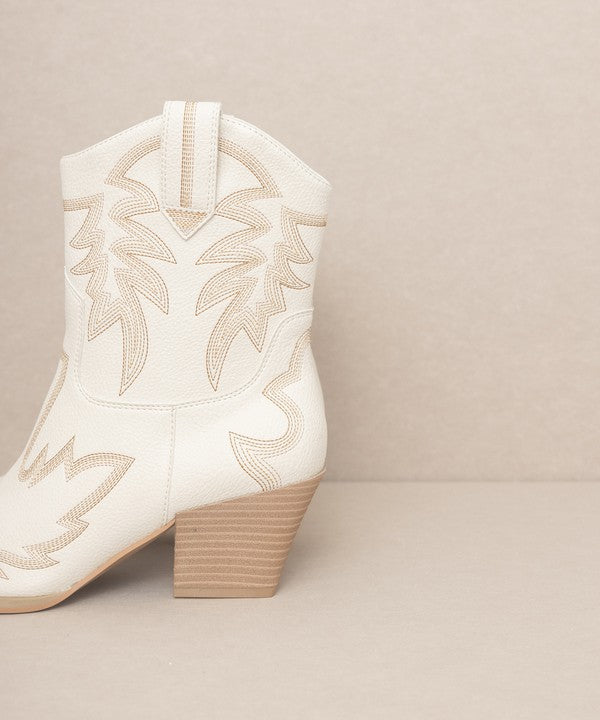 Nanti Embroidered Cowboy Boots