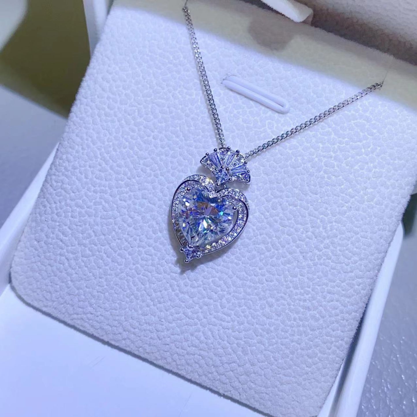 Royal Heart 3 Carat Moissanite 925 Sterling Silver Heart Pendant Necklace