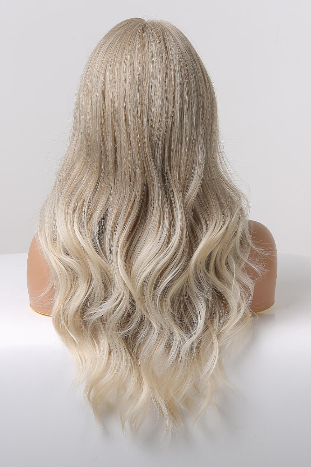 Kierra 13 x 2" Lace Front Wigs Synthetic Long Wave 24" 150% Density in Medium Blonde Highlights