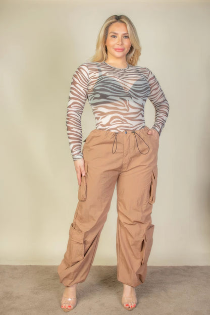 Plus Size Flap Pockets Drawstring Ruched Parachute Pants - Sugar Brown