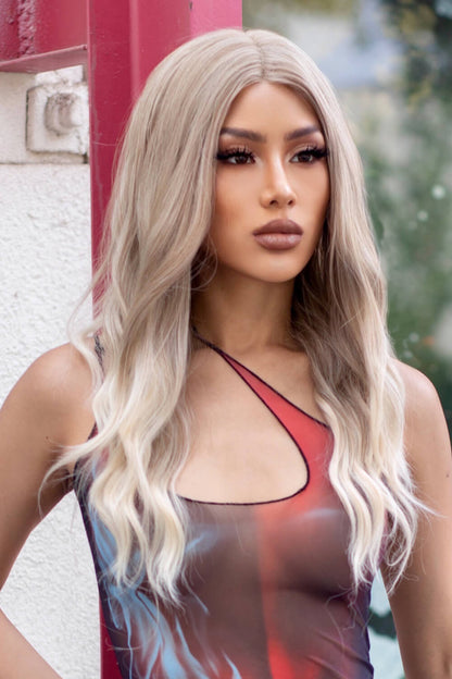 Kierra 13 x 2" Lace Front Wigs Synthetic Long Wave 24" 150% Density in Medium Blonde Highlights