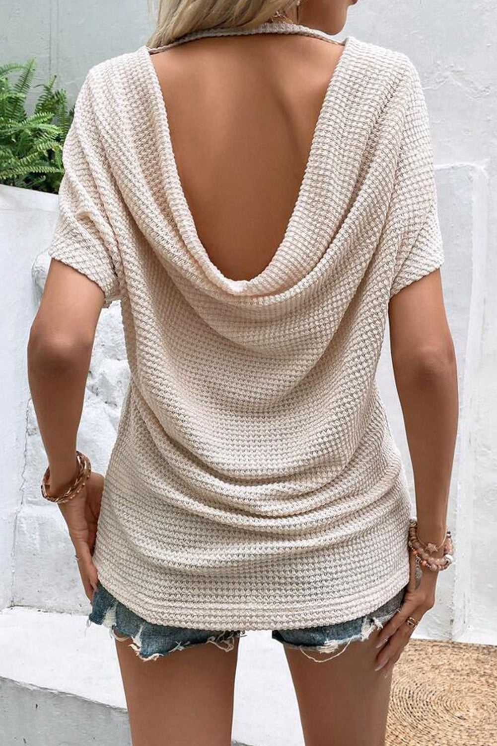Backless Round Neck Short Sleeve T-Shirt - Ivory