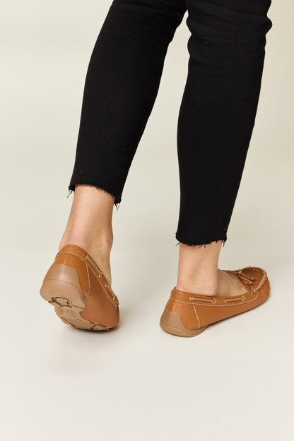 Bow Decor Flat Loafers - Tan