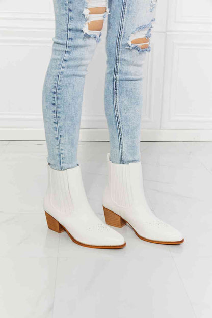 Love the Journey Stacked Heel Chelsea Boot - White