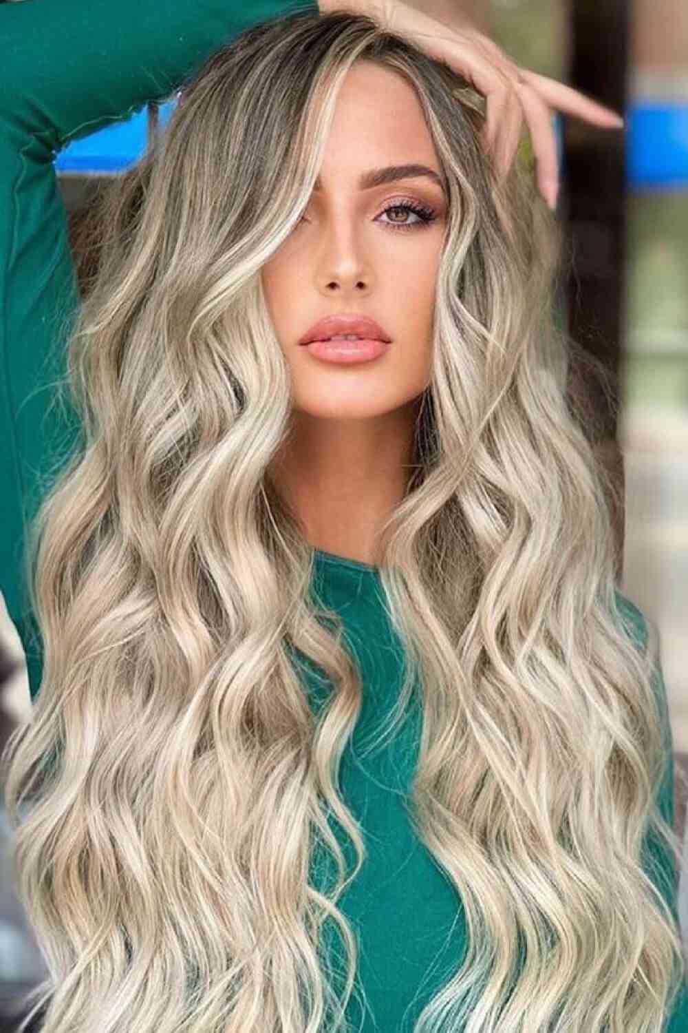 Sasha Beach Wave Synthetic Hair Wig 26''