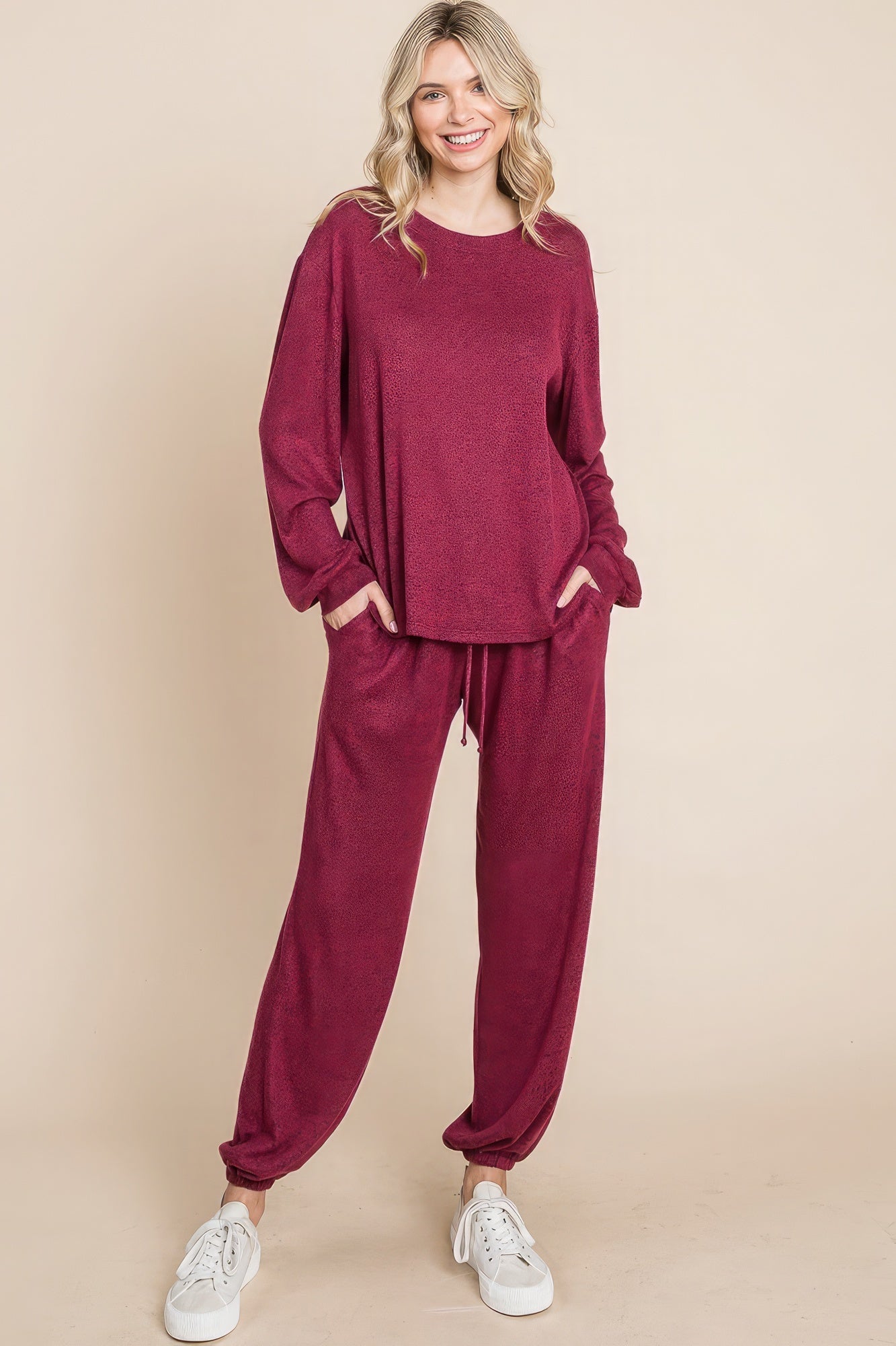 Two Tone Solid Warm And Soft Hacci Brush Loungewear Set - Marsala