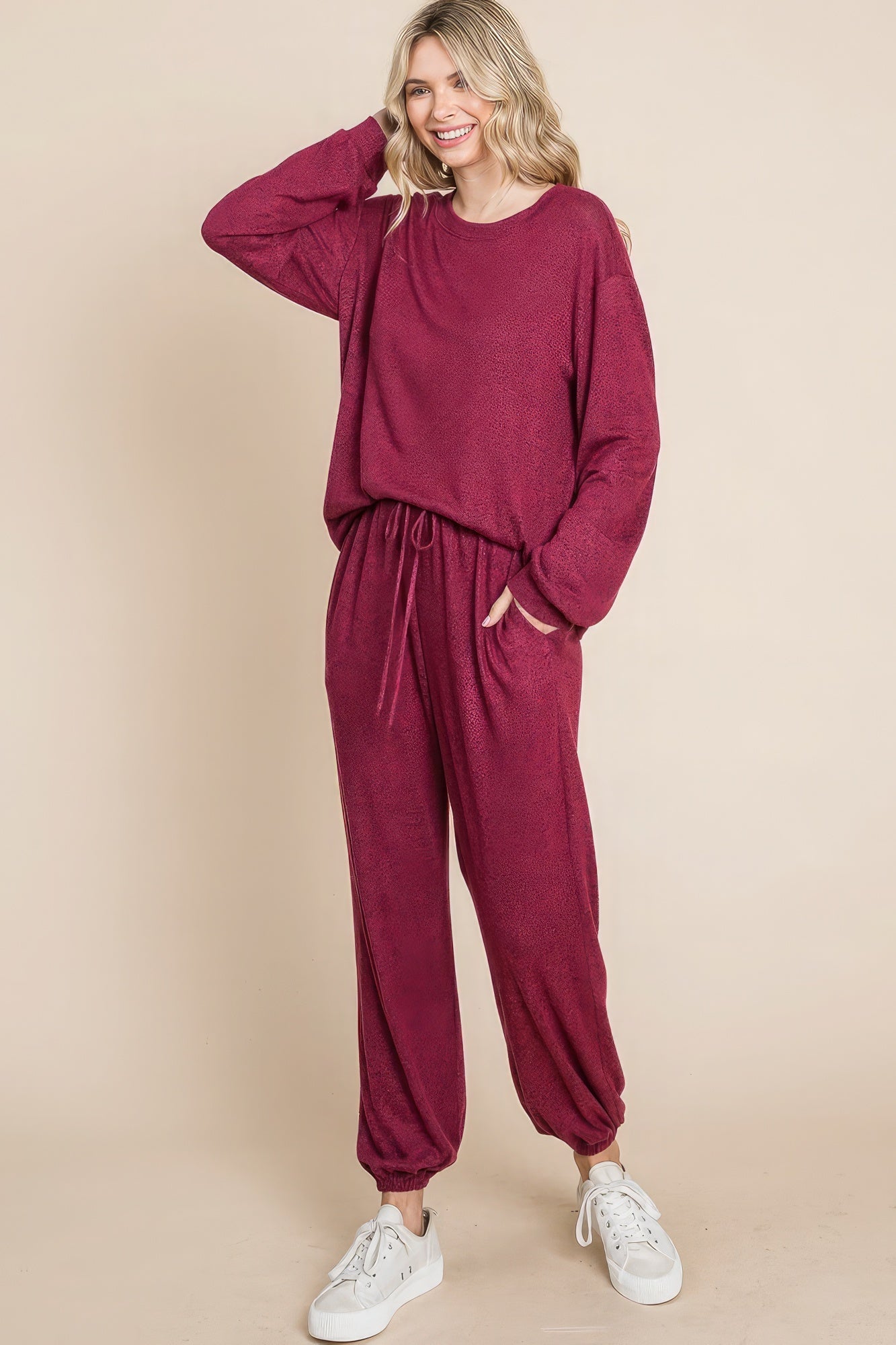 Two Tone Solid Warm And Soft Hacci Brush Loungewear Set - Marsala