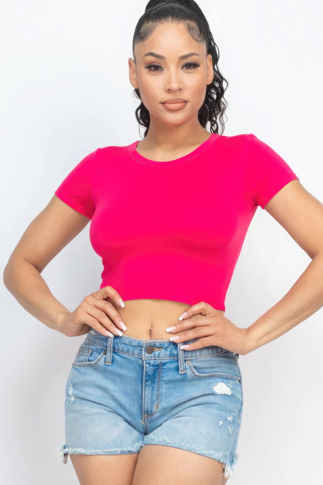 Short Sleeve Round Neck Crop Top - Fuchsia