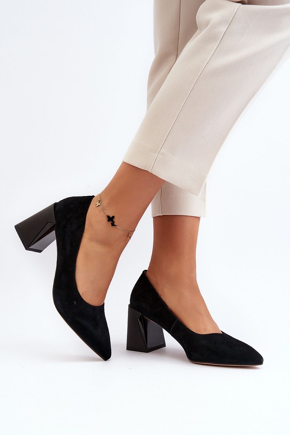 Mid Block Heel Pump - Black