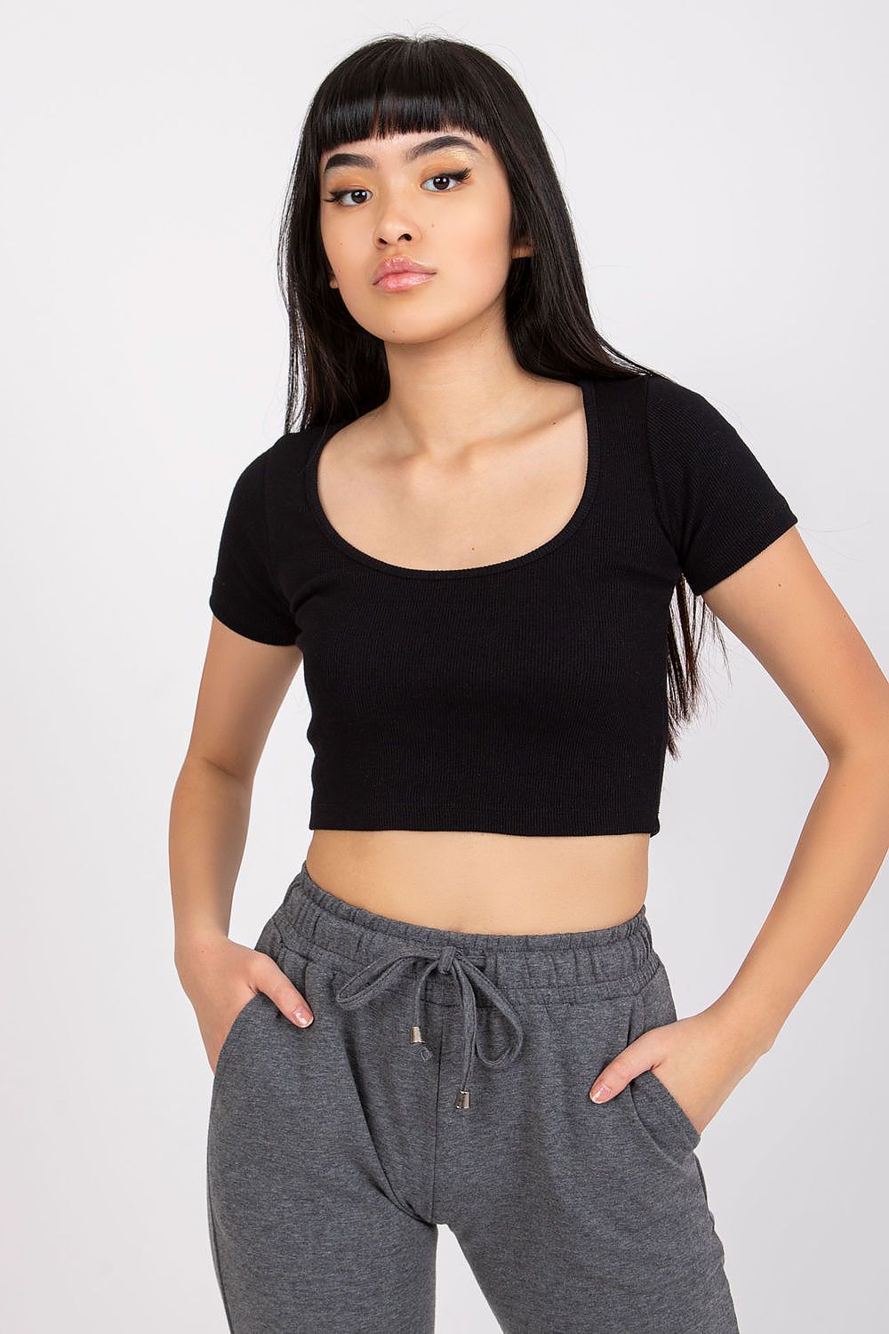 Fitted Cropped Ribbed T-shirt - Black