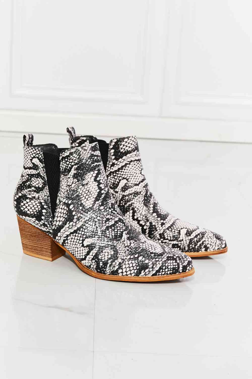 Back At It Point Toe Bootie - Snakeskin